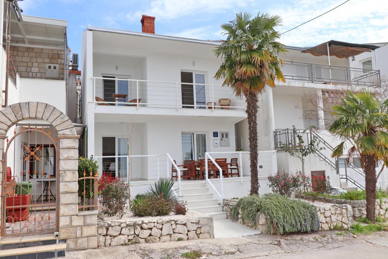 Holiday Home Rosemary Клек Экстерьер фото